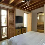 Espaciosa Y Glamurosa Casa 4/4.5