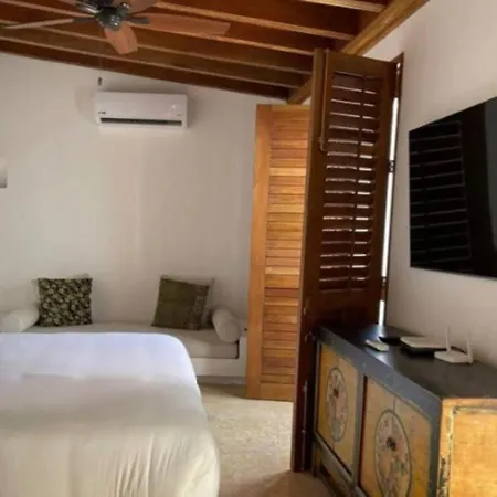 Espaciosa Y Glamurosa Casa 4/4.5 *